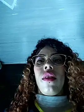 Pamelamiler   online show from June 28, 2026, 12:38 am