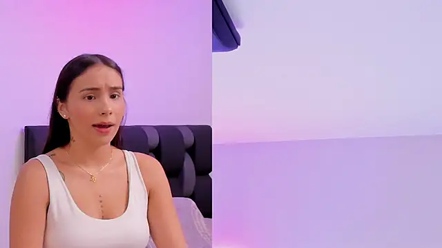 maily zanss online show from June 20, 2026, 7:27 pm