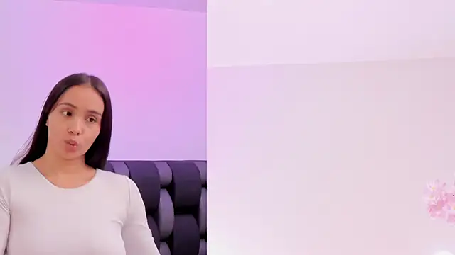 maily zanss online show from June 24, 2026, 8:30 pm