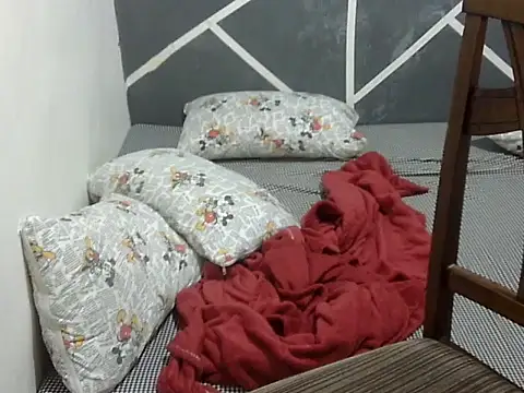 AsianbouncieGIRL online show from December 4, 2025, 12:42 am