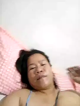 AsianbouncieGIRL online show from May 4, 2026, 11:56 pm
