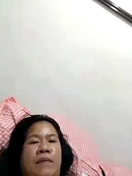 AsianbouncieGIRL online show from May 15, 2026, 11:23 pm