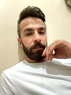 S-kt-et online show from September 14, 2025, 3:38 am