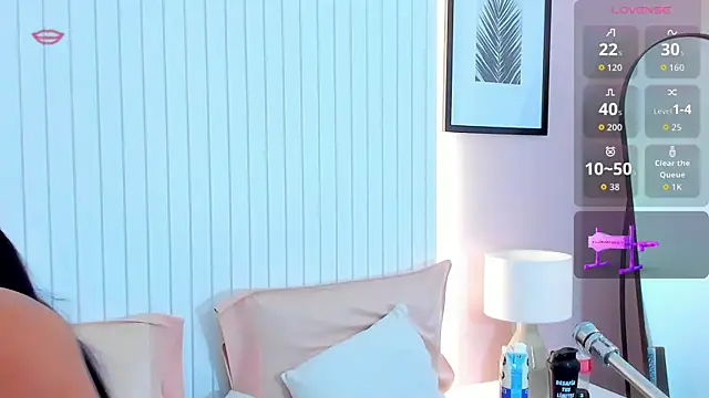 pocahontas lantina online show from November 8, 2025, 3:39 am