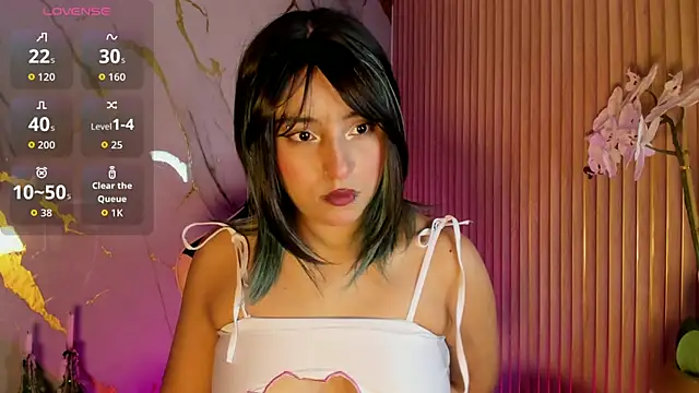 Snapshot of artemish__ chatting on October 20, 2025, 3:40 am artemish   online show from October 20, 2025, 3:40 am