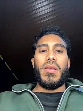 Snapshot of TU-MORENOO chatting on September 21, 2025, 6:26 am TU-MORENOO online show from September 21, 2025, 6:26 am