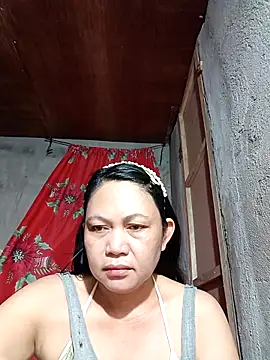 Snapshot of Everleigh_mom chatting on September 20, 2025, 7:15 pm Everleigh mom online show from September 20, 2025, 7:15 pm