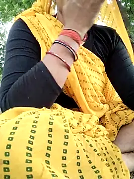 Snapshot of Hot_yasha chatting on September 27, 2025, 5:45 am Hot yasha online show from September 27, 2025, 5:45 am