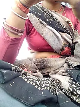 Snapshot of Hot_yasha chatting on October 10, 2025, 4:00 am Hot yasha online show from October 10, 2025, 4:00 am