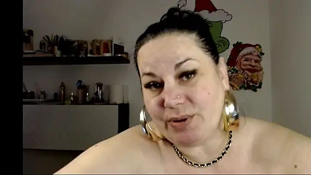 andreea2011 online show from March 13, 2026, 6:42 am