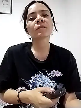 Snapshot of Cami_Konor chatting on October 12, 2025, 8:52 pm Cami Konor online show from October 12, 2025, 8:52 pm