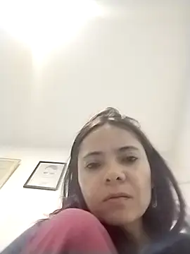 Snapshot of Cami_Konor chatting on October 20, 2025, 3:40 am Cami Konor online show from October 20, 2025, 3:40 am