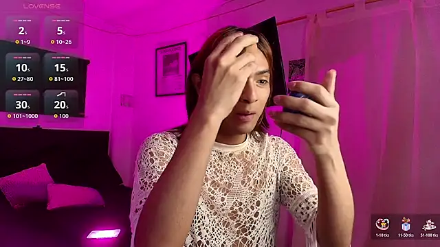 Snapshot of imgerver chatting on October 24, 2025, 1:18 pm imgerver online show from October 24, 2025, 1:18 pm