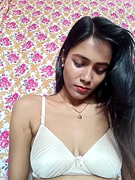 hornylizia123 online show from April 1, 2026, 3:18 am