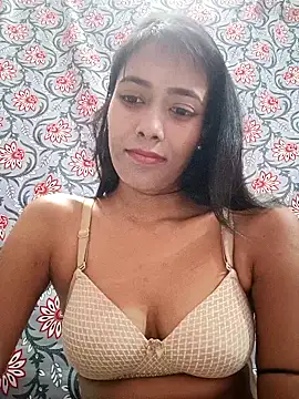 hornylizia123 online show from April 8, 2026, 2:50 pm