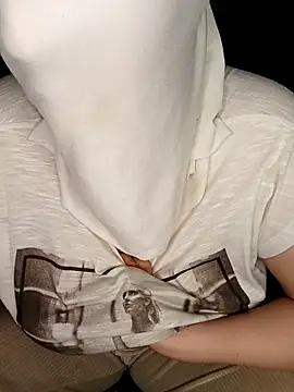 Snapshot of Lamia_Queen_ chatting on October 2, 2025, 3:30 pm Lamia Queen  online show from October 2, 2025, 3:30 pm