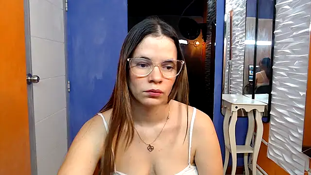 Snapshot of maira_tf chatting on October 9, 2025, 3:48 am maira tf online show from October 9, 2025, 3:48 am