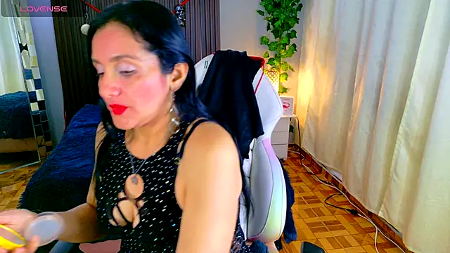 Snapshot of kataleya_29 chatting on October 25, 2025, 9:31 pm kataleya 29 online show from October 25, 2025, 9:31 pm