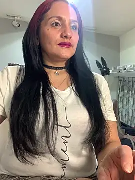 kataleya 29 online show from June 7, 2026, 4:11 pm