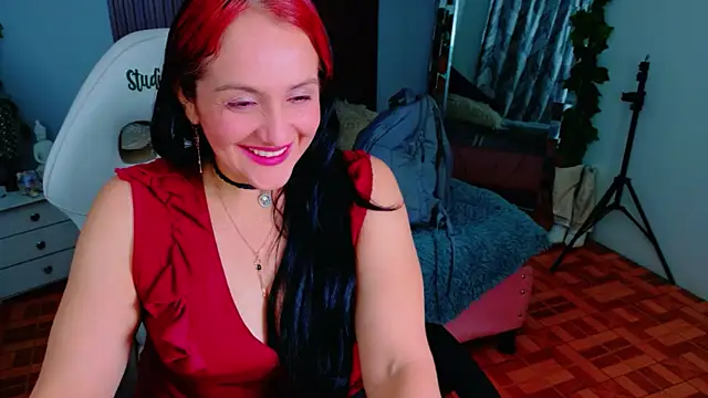 kataleya 29 online show from June 14, 2026, 4:09 pm