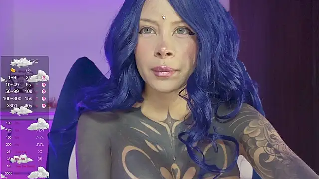 AlinaLukyanova online show from May 14, 2026, 4:41 am
