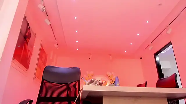 AbbyBeck online show from June 8, 2026, 12:16 pm