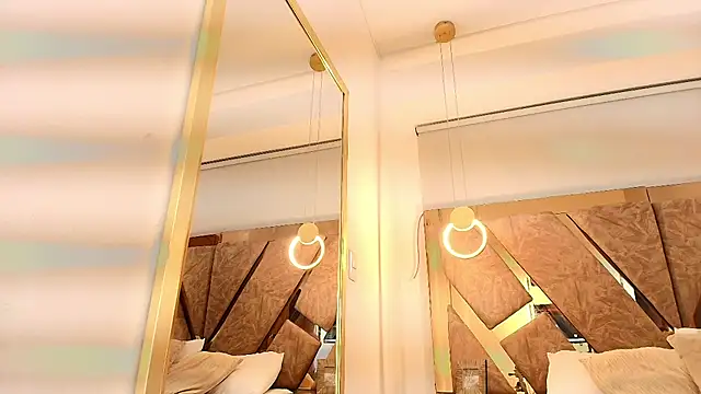 zarah andrew   online show from November 26, 2025, 12:06 pm