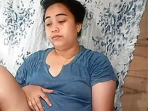 Pinay Chubby20 online show from February 9, 2026, 11:31 pm