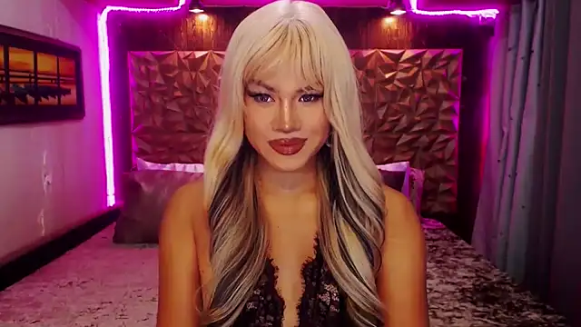 YllanaAltheaXxX online show from September 11, 2025, 8:09 pm