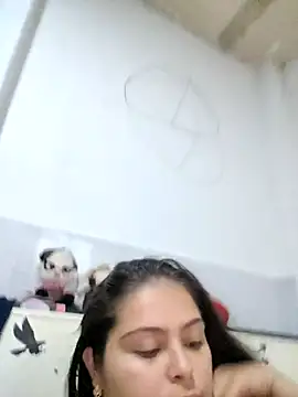 yatzuriperrita online show from January 8, 2026, 2:47 am