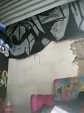 Snapshot of Narckse chatting on October 12, 2025, 11:42 am Narckse online show from October 12, 2025, 11:42 am