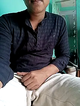 Snapshot of Asish_007 chatting on September 13, 2025, 4:01 am Asish 007 online show from September 13, 2025, 4:01 am