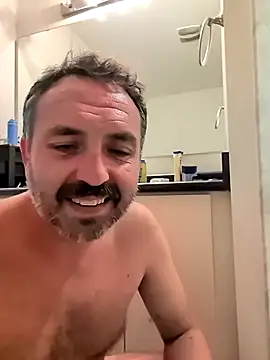 Snapshot of cloudymatt chatting on September 24, 2025, 8:39 am cloudymatt online show from September 24, 2025, 8:39 am