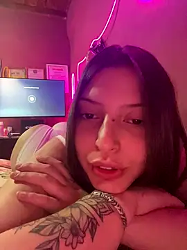 kiramedi online show from September 23, 2025, 2:36 am