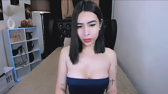 Snapshot of Claudia_empress chatting on April 20, 2026, 6:31 pm Claudia empress online show from April 20, 2026, 6:31 pm