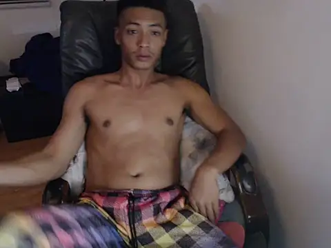 Snapshot of Asian_gregor chatting on May 21, 2026, 7:15 am Asian gregor online show from May 21, 2026, 7:15 am