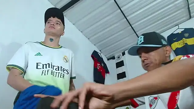 skinny23cm online show from March 15, 2026, 9:59 am