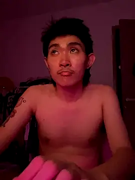 Snapshot of Ryder_ chatting on October 14, 2025, 7:47 pm Ryder online show from October 14, 2025, 7:47 pm