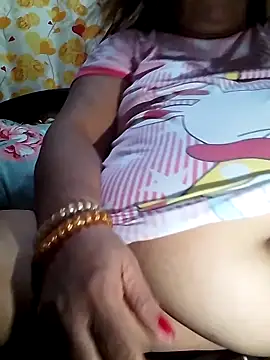 Huge mama69 online show from June 17, 2026, 6:20 pm