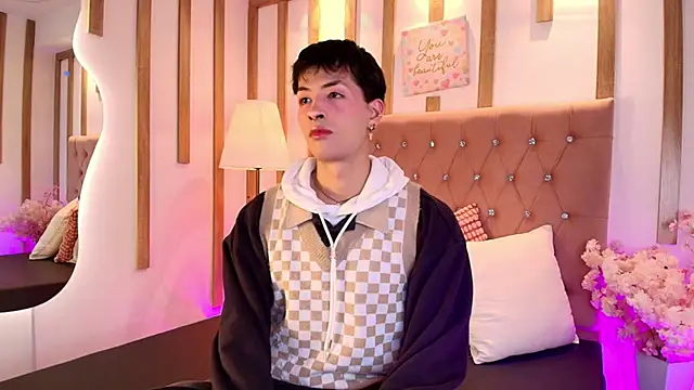 OzorioDany online show from February 19, 2026, 4:19 am