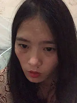 Snapshot of Maymay97 chatting on September 20, 2025, 3:35 pm Maymay97 online show from September 20, 2025, 3:35 pm