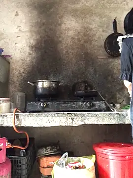 Snapshot of Maymay97 chatting on October 15, 2025, 5:51 am Maymay97 online show from October 15, 2025, 5:51 am