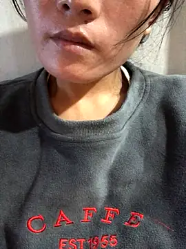 Snapshot of Maymay97 chatting on November 2, 2025, 6:16 am Maymay97 online show from November 2, 2025, 6:16 am