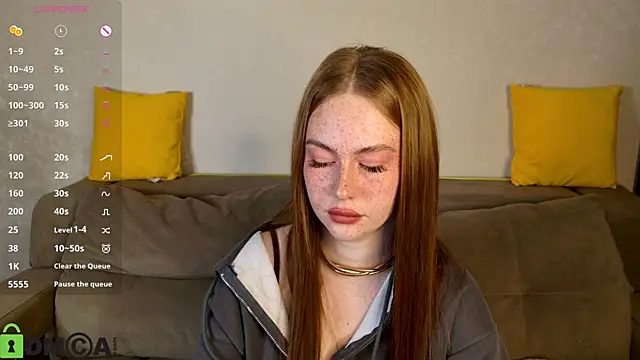 Roxy Sunnny online show from October 21, 2025, 9:32 am