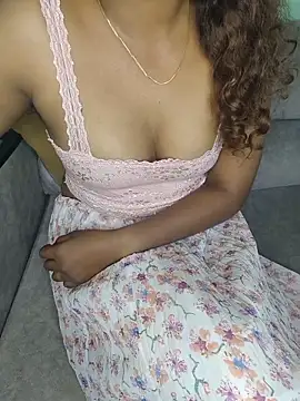 Tamilpallavi online show from June 11, 2026, 3:15 am