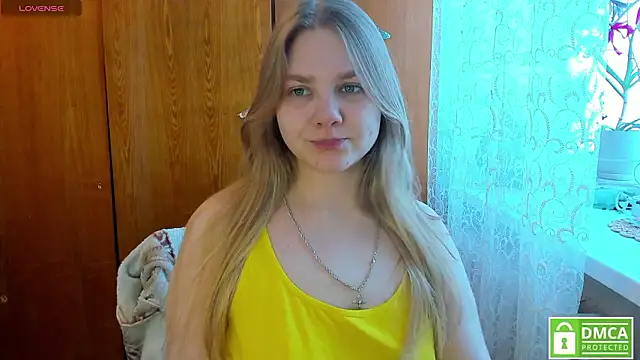 AlinaMors online show from February 17, 2026, 12:01 pm