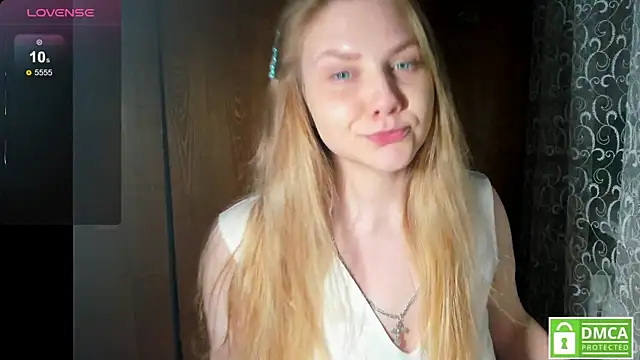 AlinaMors online show from April 28, 2026, 9:09 pm