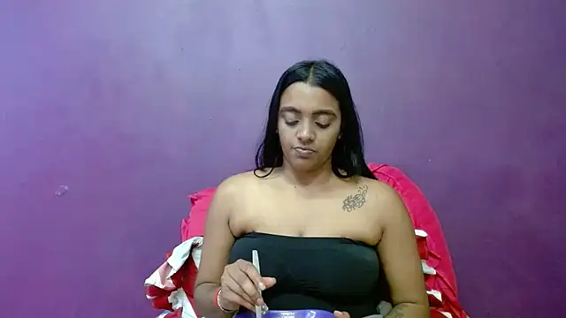 ZestyZara online show from September 15, 2025, 4:29 pm