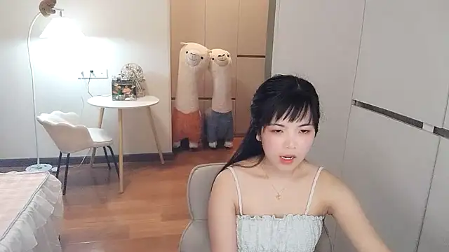 XiaoAnQi online show from October 12, 2025, 12:37 pm