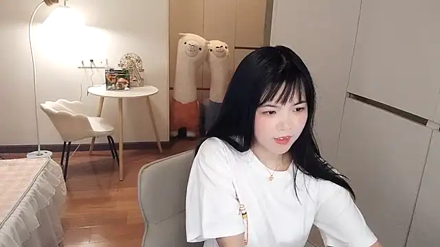 XiaoAnQi online show from October 13, 2025, 12:38 pm